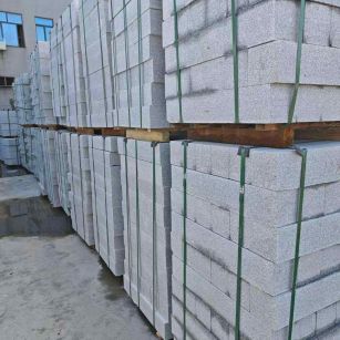 青岛芝麻白路牙石，路侧石