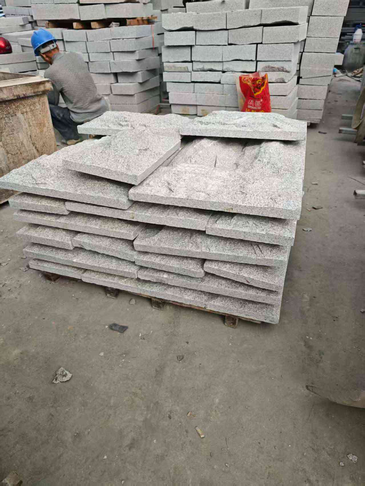 青岛芝麻白蘑菇石，自然面