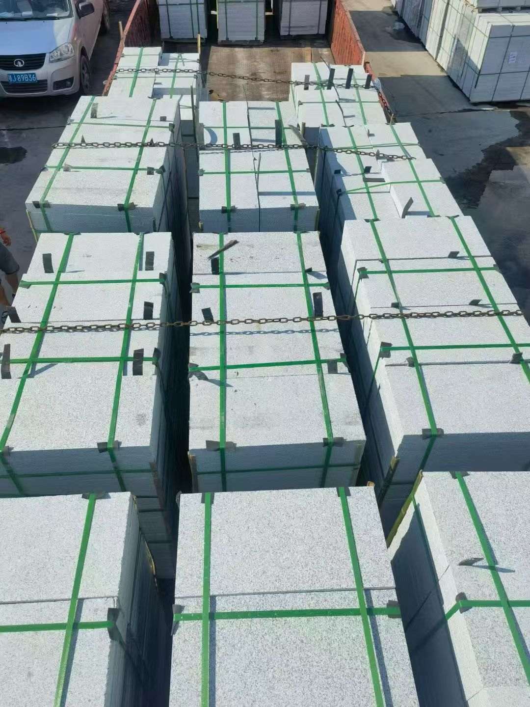 青岛芝麻白地铺石 芝麻灰地铺石