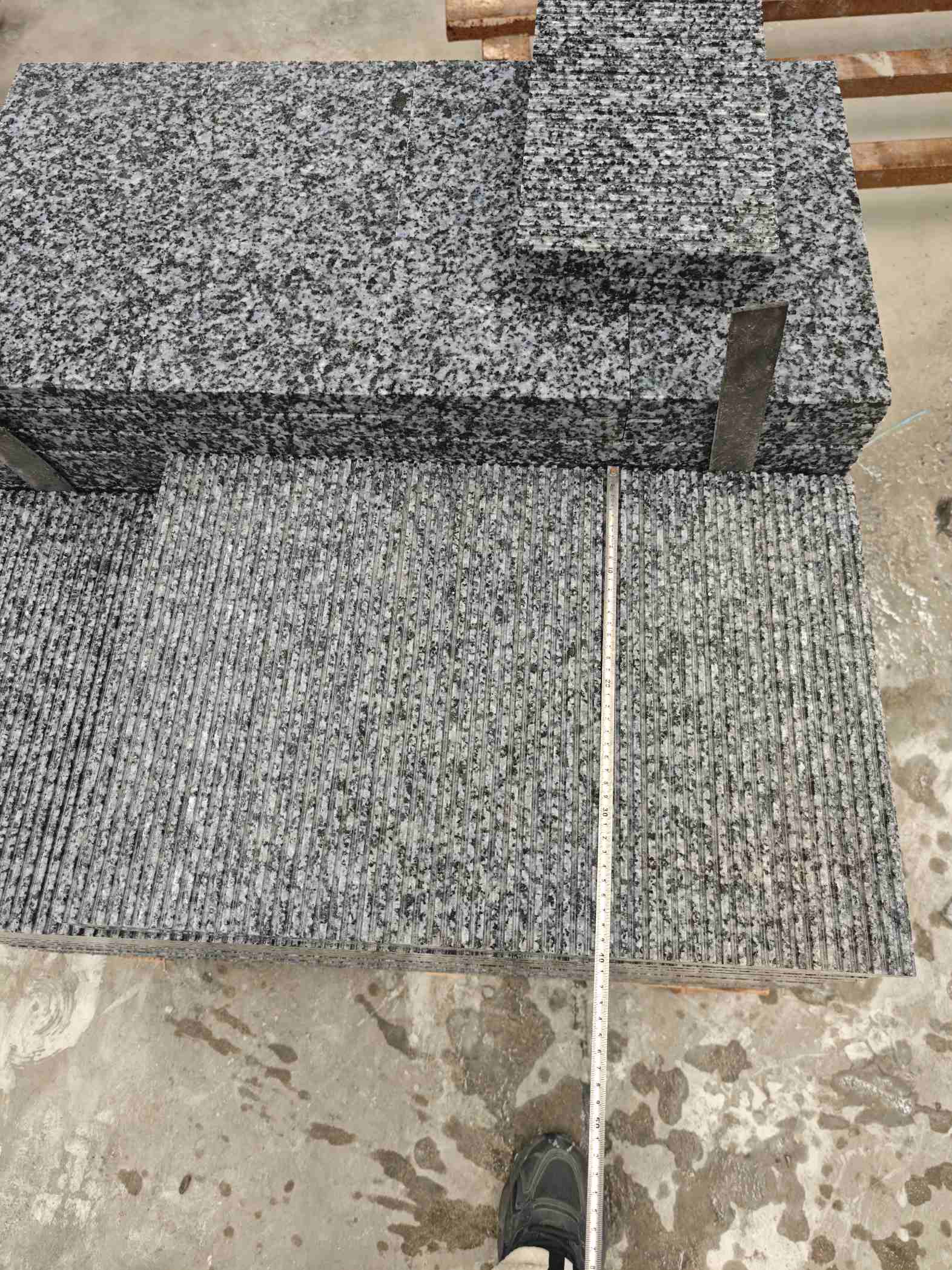 青岛芝麻黑拉丝面